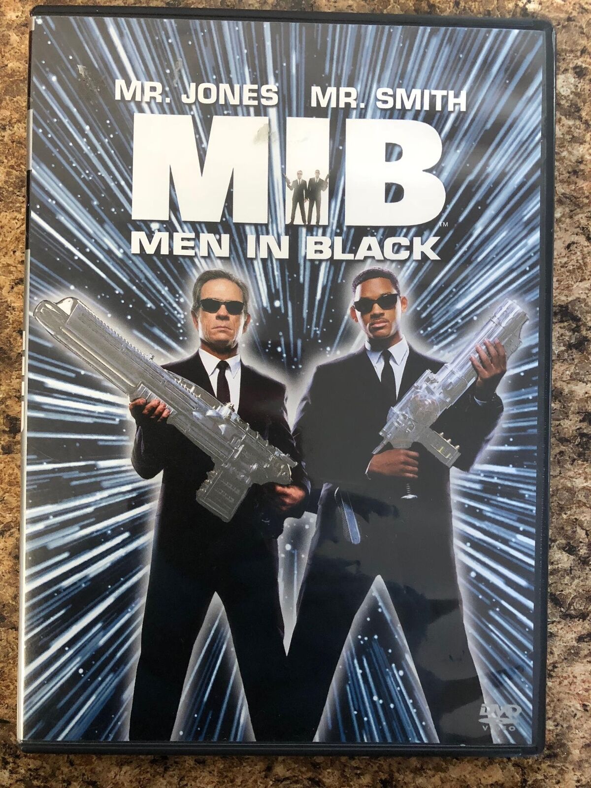Men In Black (DVD, 1997) - L04