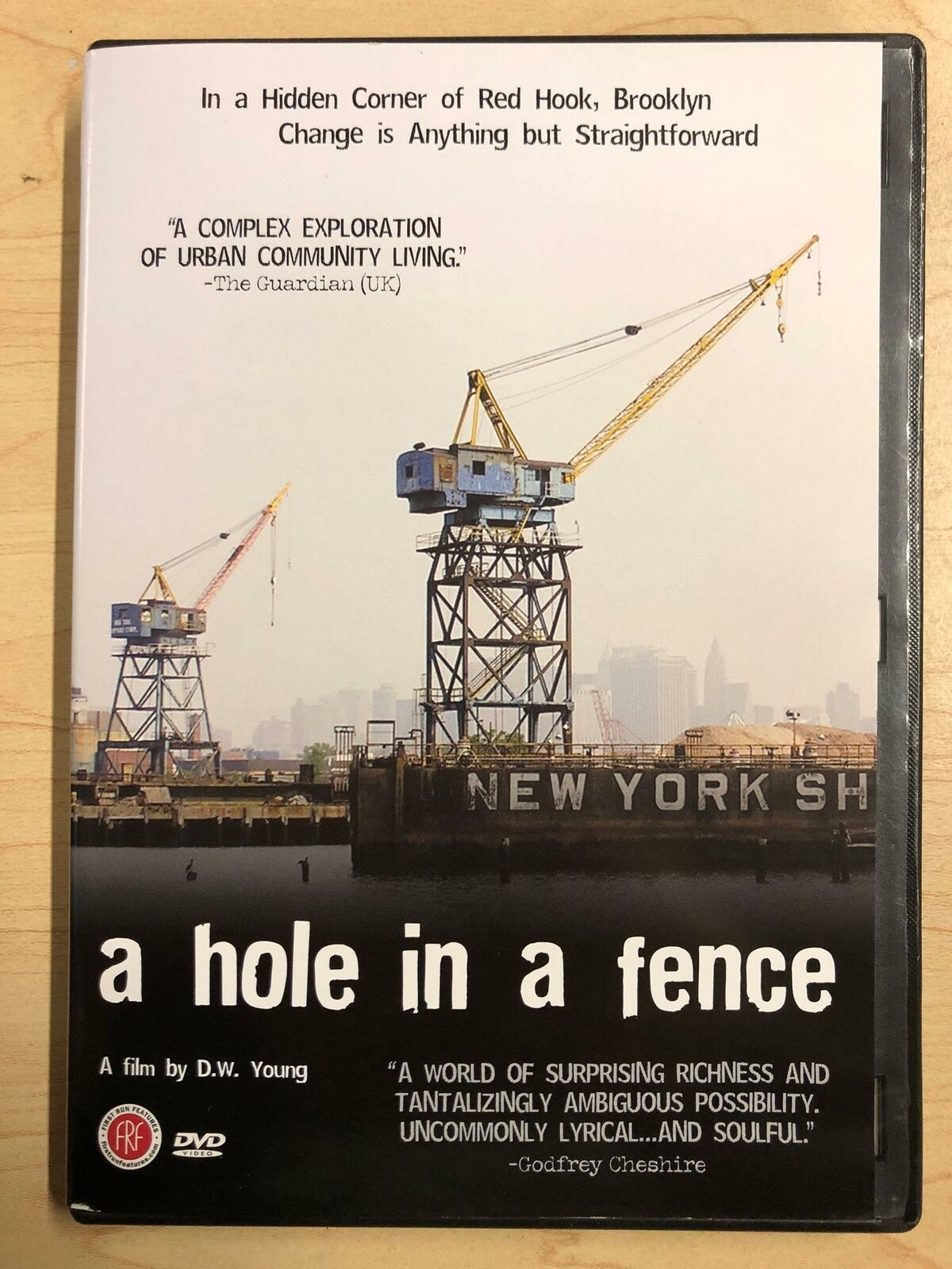 A Hole in a Fence (DVD, 2008) - K7