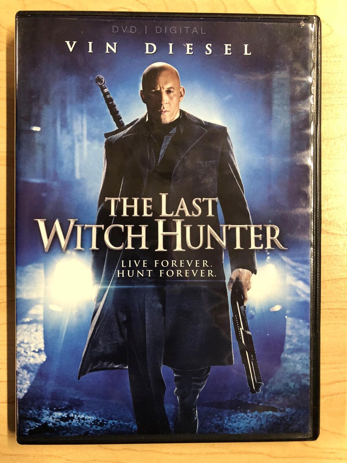 The Last Witch Hunter (DVD, 2015) - K10