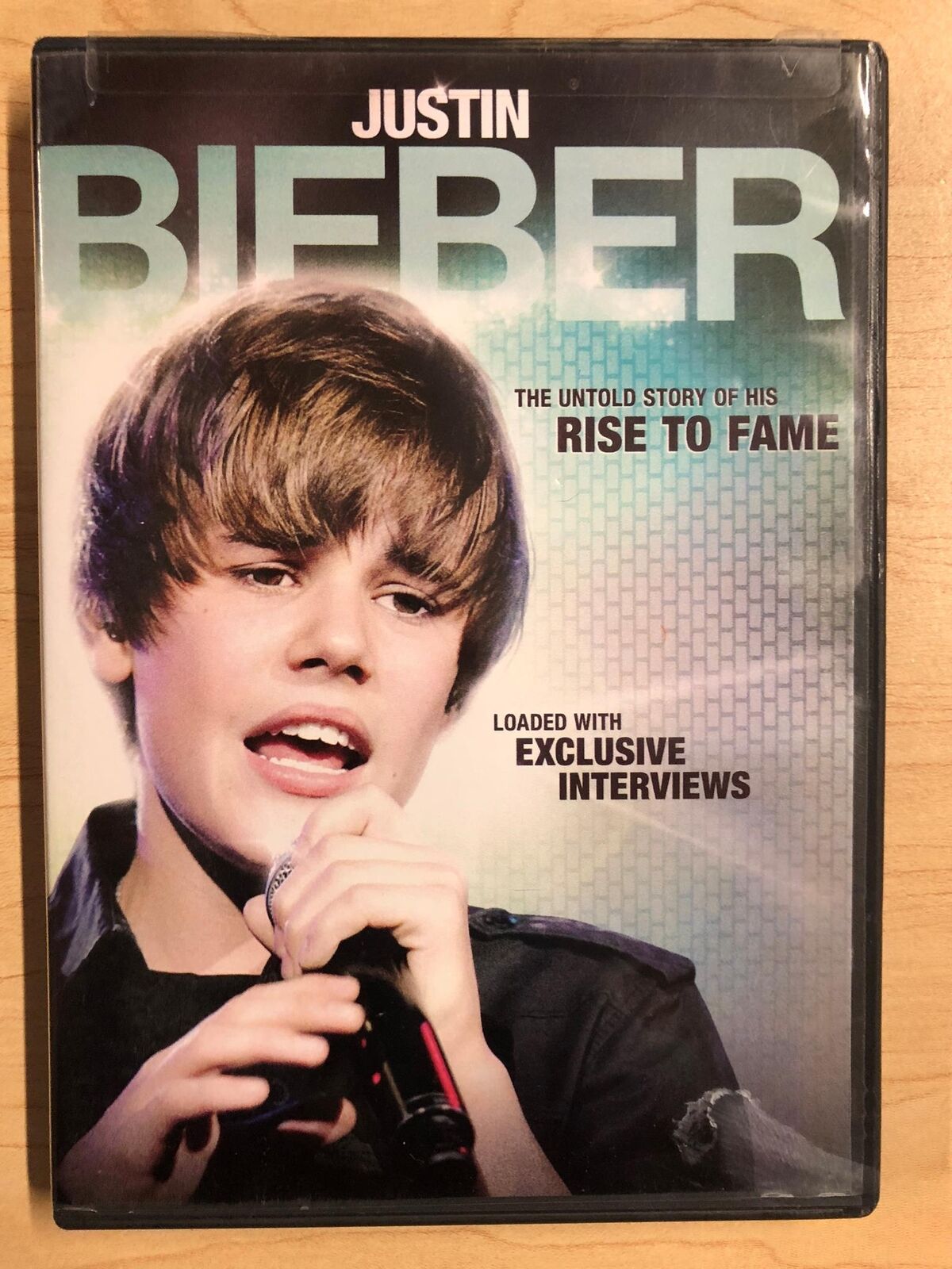 Justin Bieber - The Untold Story of his Rise to Fame (DVD, 2011) - J1231