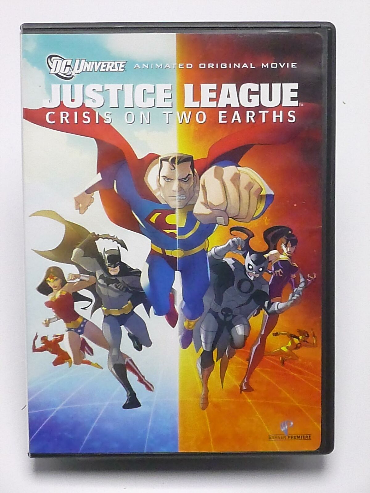Justice League - Crisis on Two Earths (DVD, DC Universe, 2010) - K0303