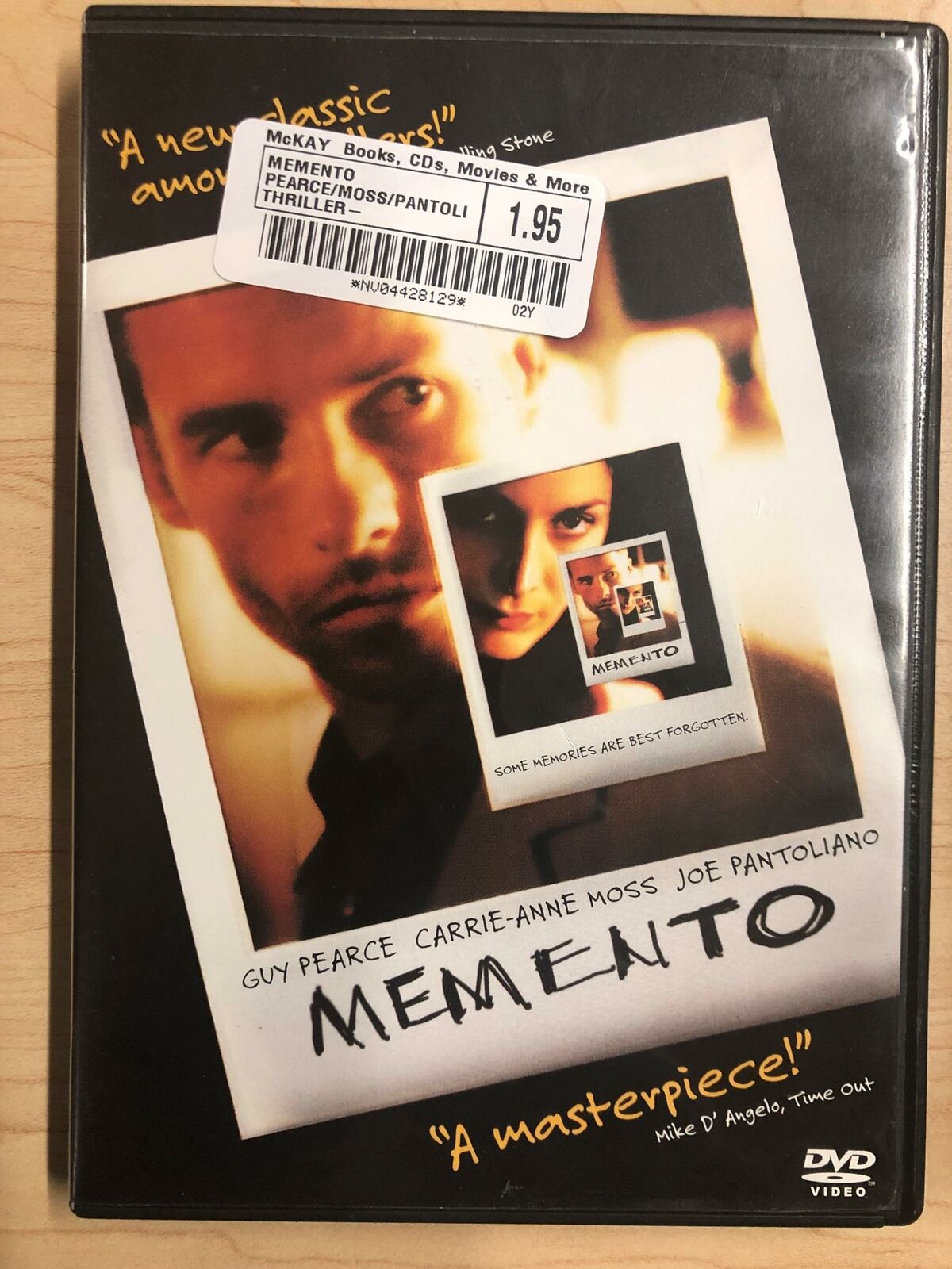Memento (DVD, 2000) - J0319