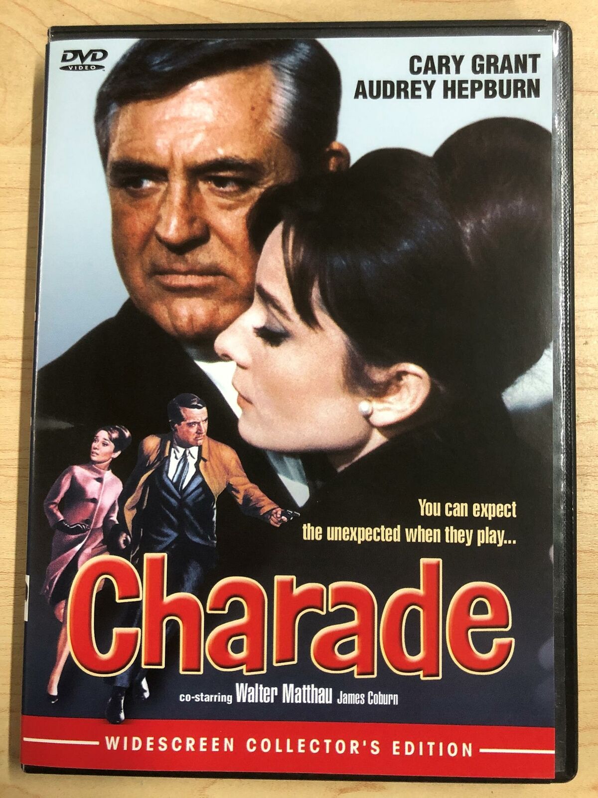 Charade (DVD, Widescreen Collectors Edition, 1963) - K7