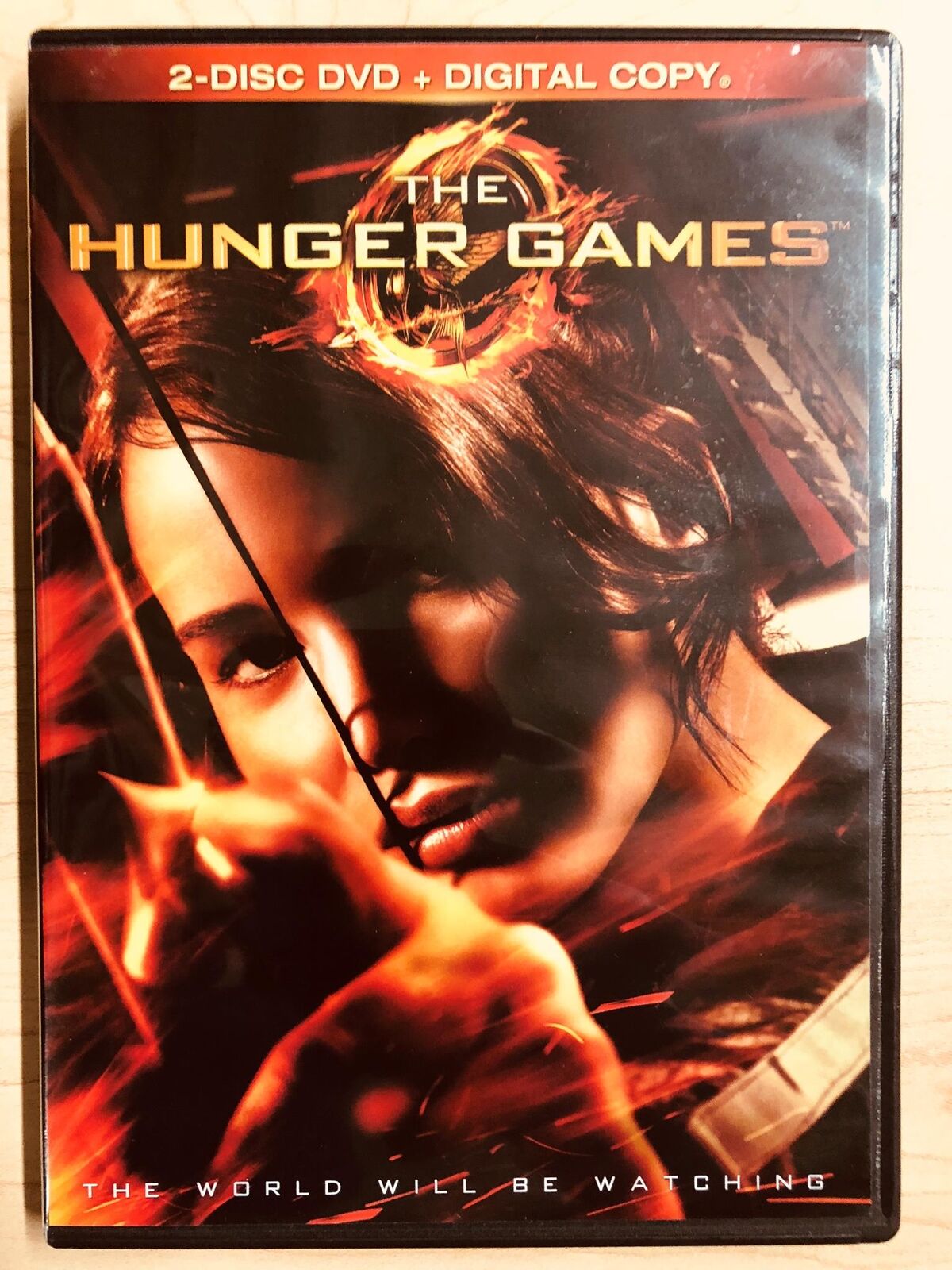 The Hunger Games (DVD, 2012, 2-Disc Set) - J1105