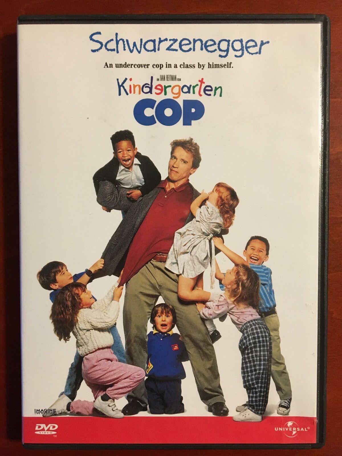Kindergarten Cop (DVD, 1990) - L01