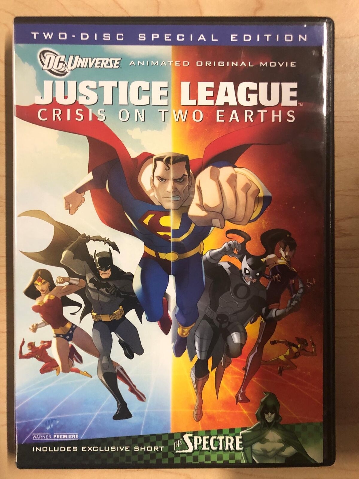 Justice League - Crisis on Two Earths (DVD, DC Universe Animated, 2010) - K0107