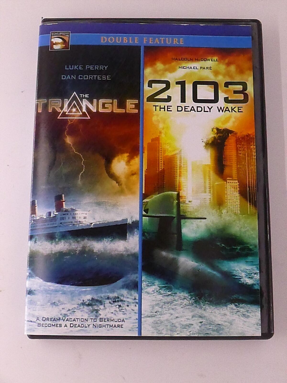 The Triangle - 2103 The Deadly Wake (DVD, 2-film) - K0107