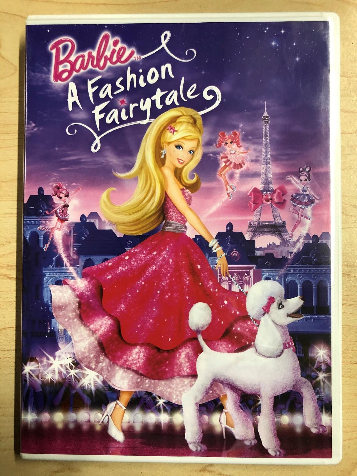 Barbie - A Fashion Fairytale (DVD, 2010) - K0303