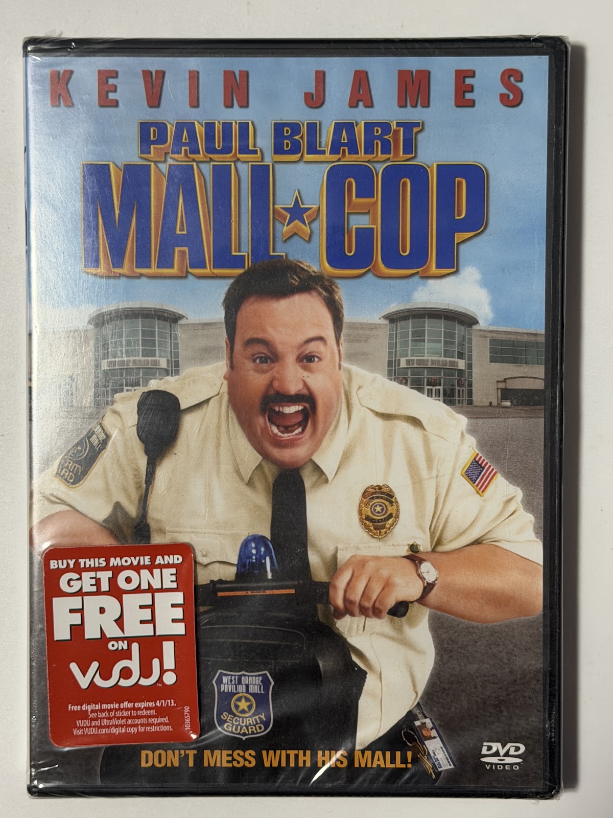 9071841