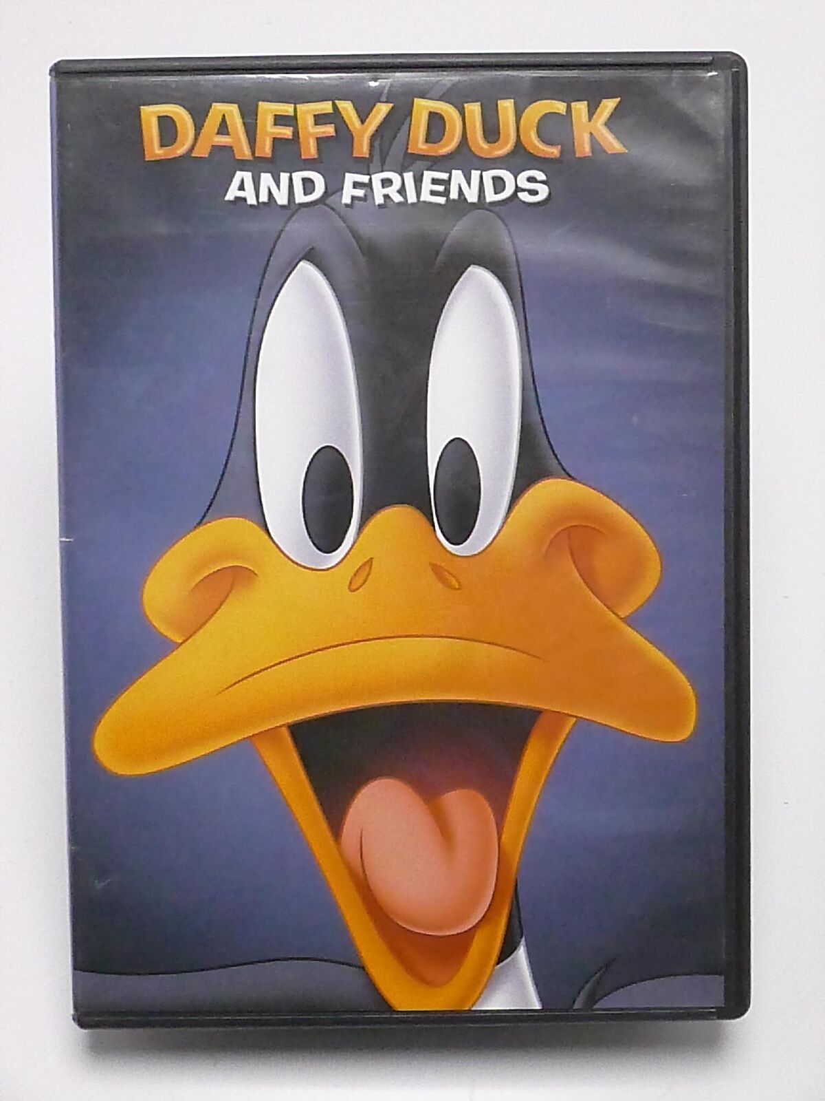 Daffy Duck and Friends (DVD, 14 cartoons) - J0205