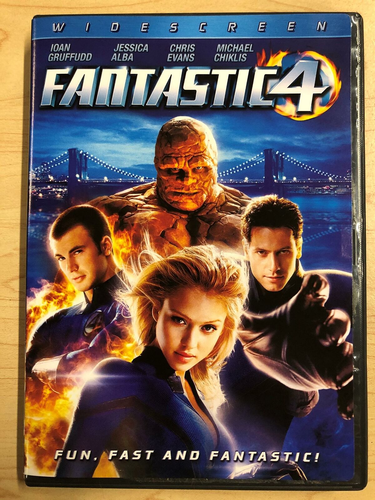 Fantastic 4 (DVD, Widescreen, 2005) - G0412