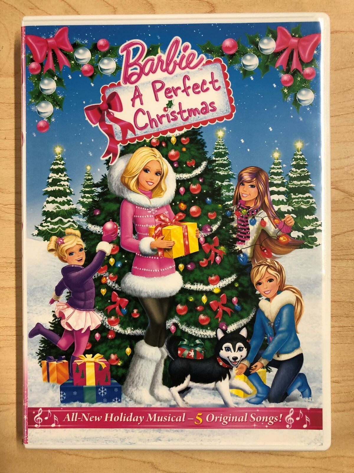 Barbie - A Perfect Christmas (DVD, 2011) - I0911