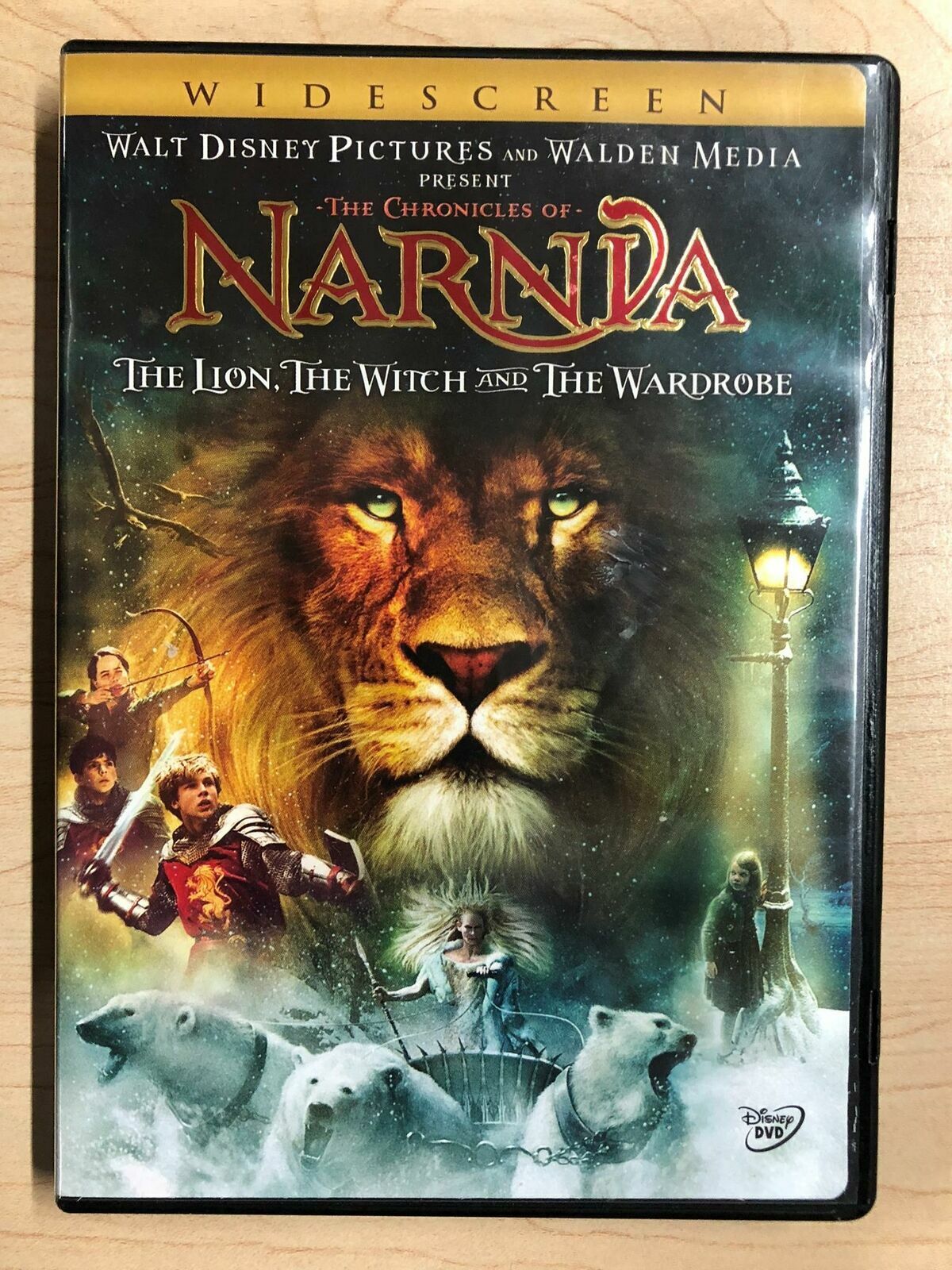 The Chronicles of Narnia The Lion, The Witch, and the Wardrobe (DVD, WS) - K0428