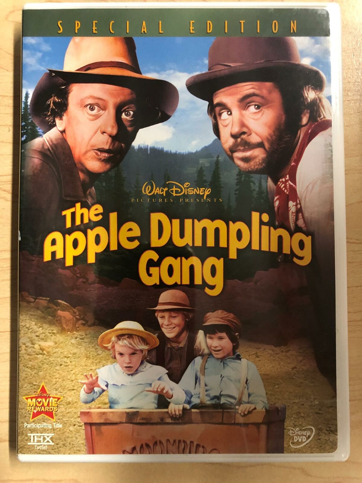 The Apple Dumpling Gang (DVD, Disney, 1975) - K0428