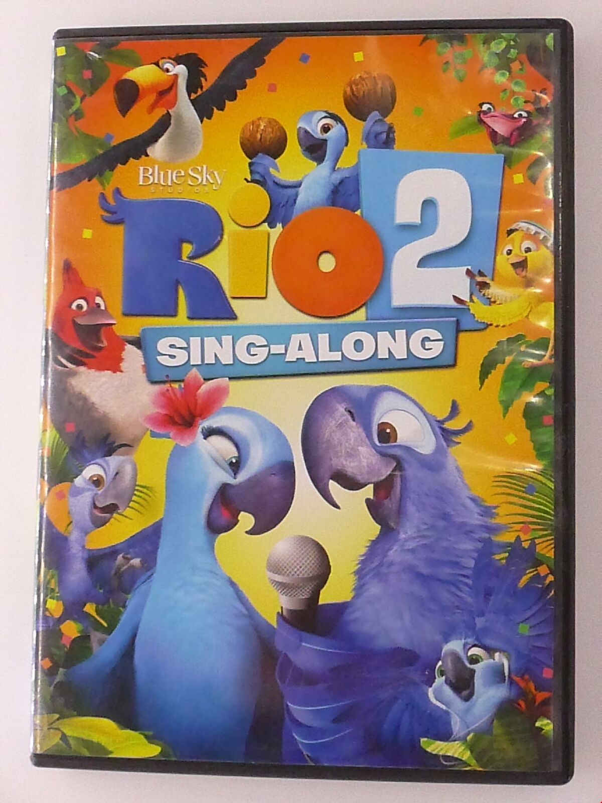 Rio 2 Sing-Along (DVD, Sing Along only) - H1010 – DVDs4Me