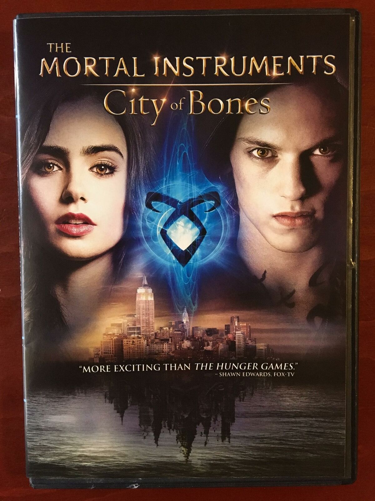 The Mortal Instruments - City of Bones (DVD, 2013) - J1105