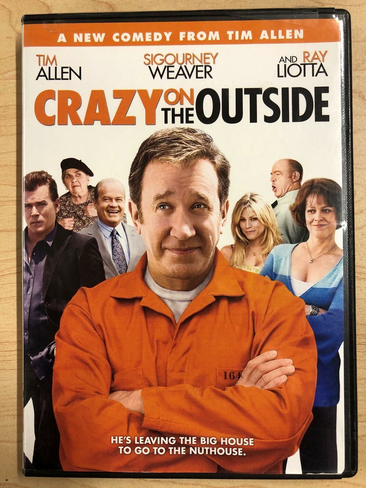 Crazy on the Outside (DVD, 2010) - K0107