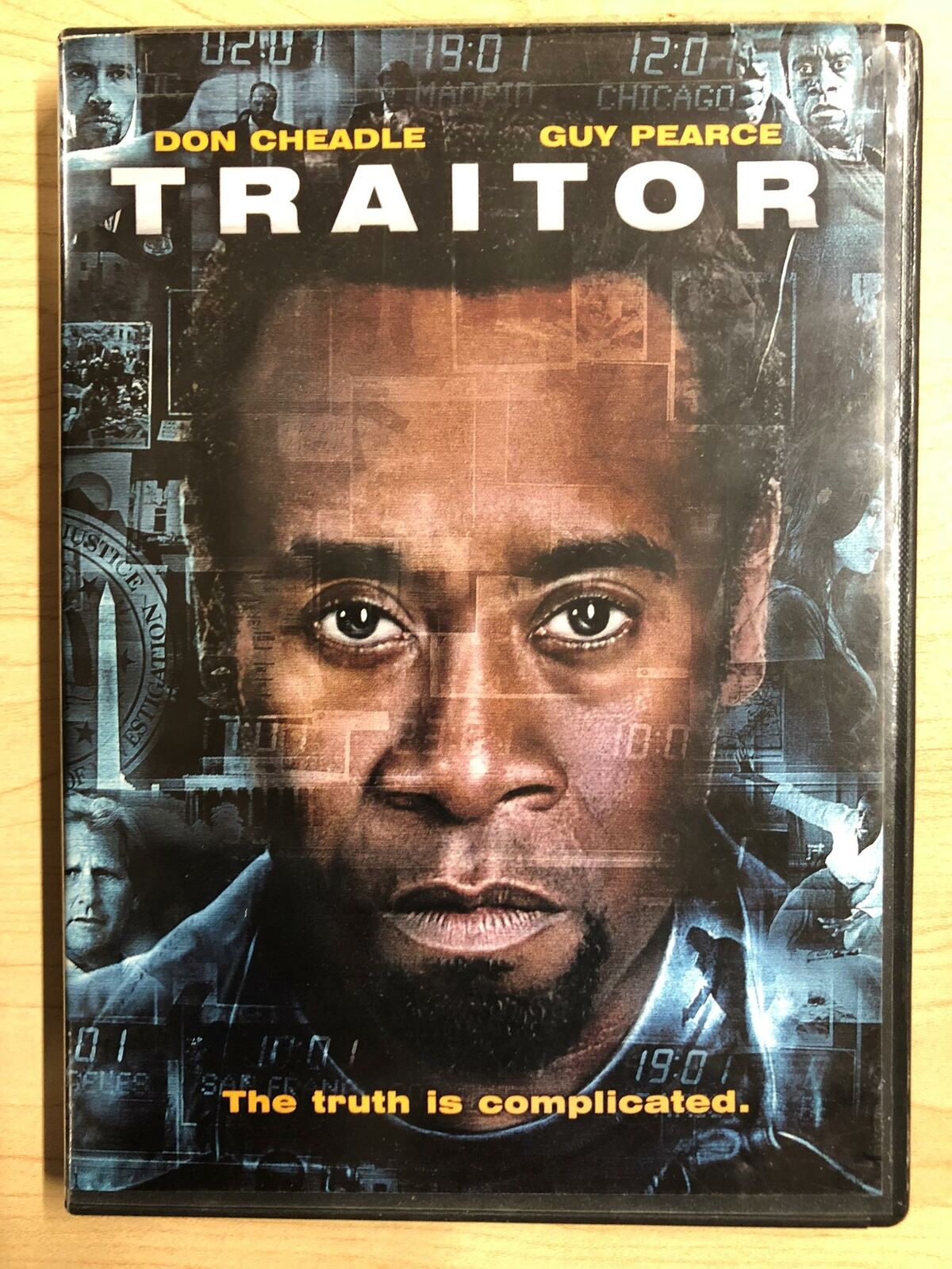 Traitor (DVD, 2008) - J0205