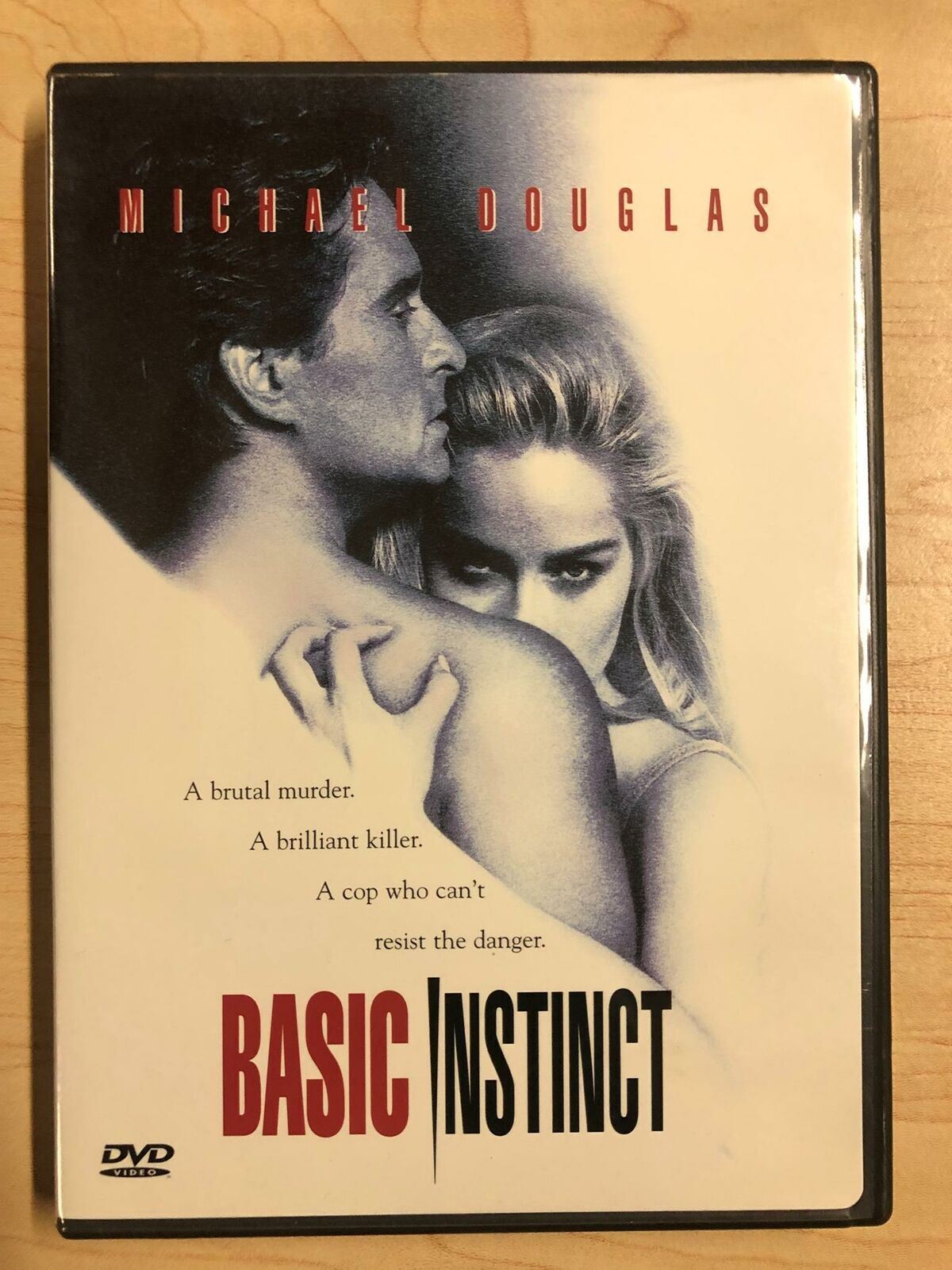 Basic Instinct (DVD, 1992) - K0428